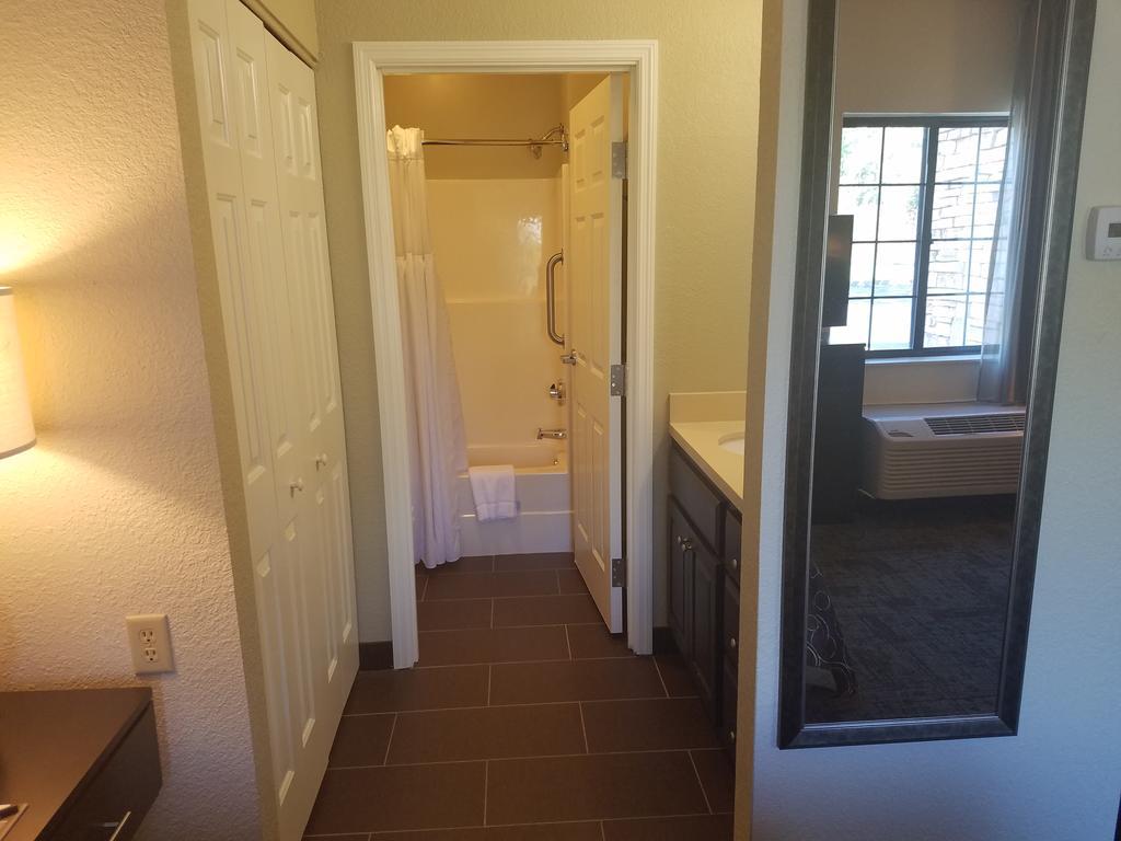 Staybridge Suites - Cincinnati North By Ihg West Chester Bagian luar foto